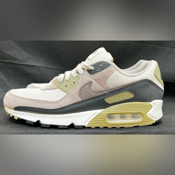 Nike Air Max 90 Neutral Olive Men’s Size 8.5 Preowned - Picture 2 of 9
